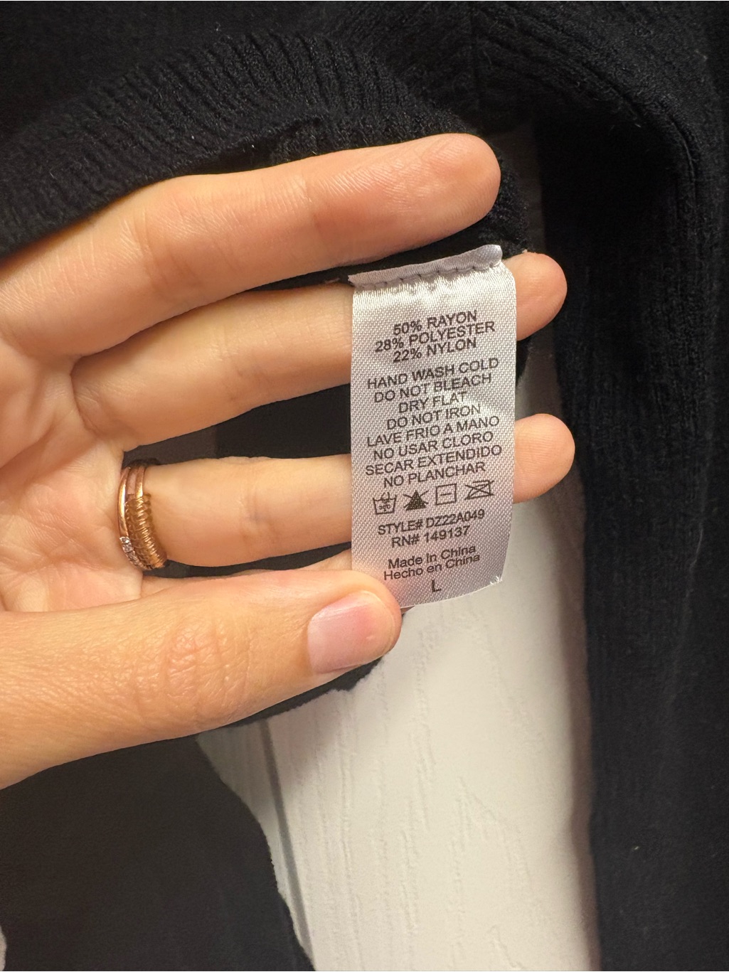 Nwot Double Zero Open/Tie Back Cropped Sweater Size Large — image 3 of 4
